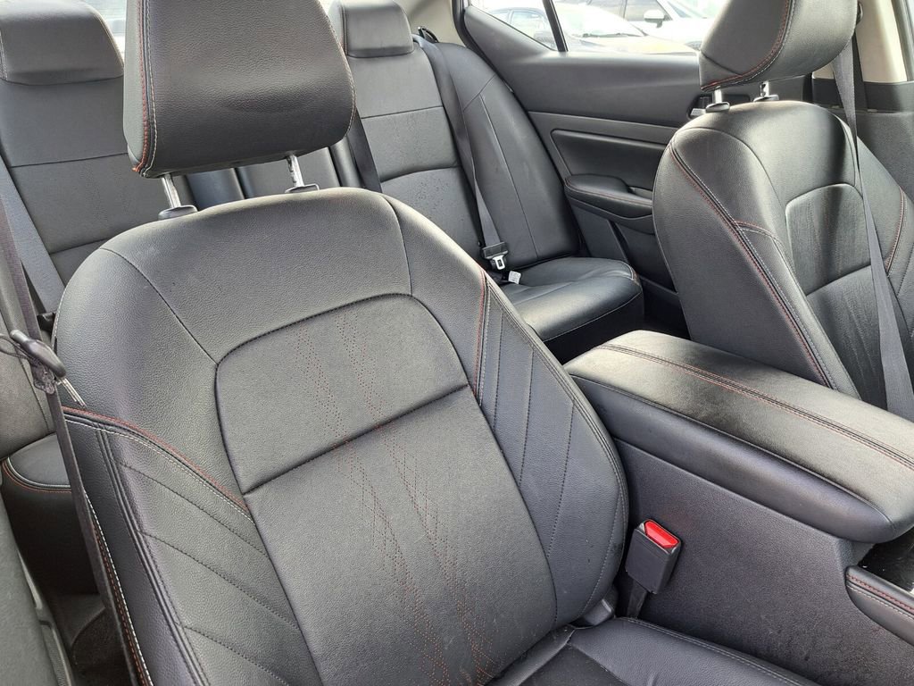 Used 2024 Nissan Altima 2.5 SR w/ SR Premium Package image 18
