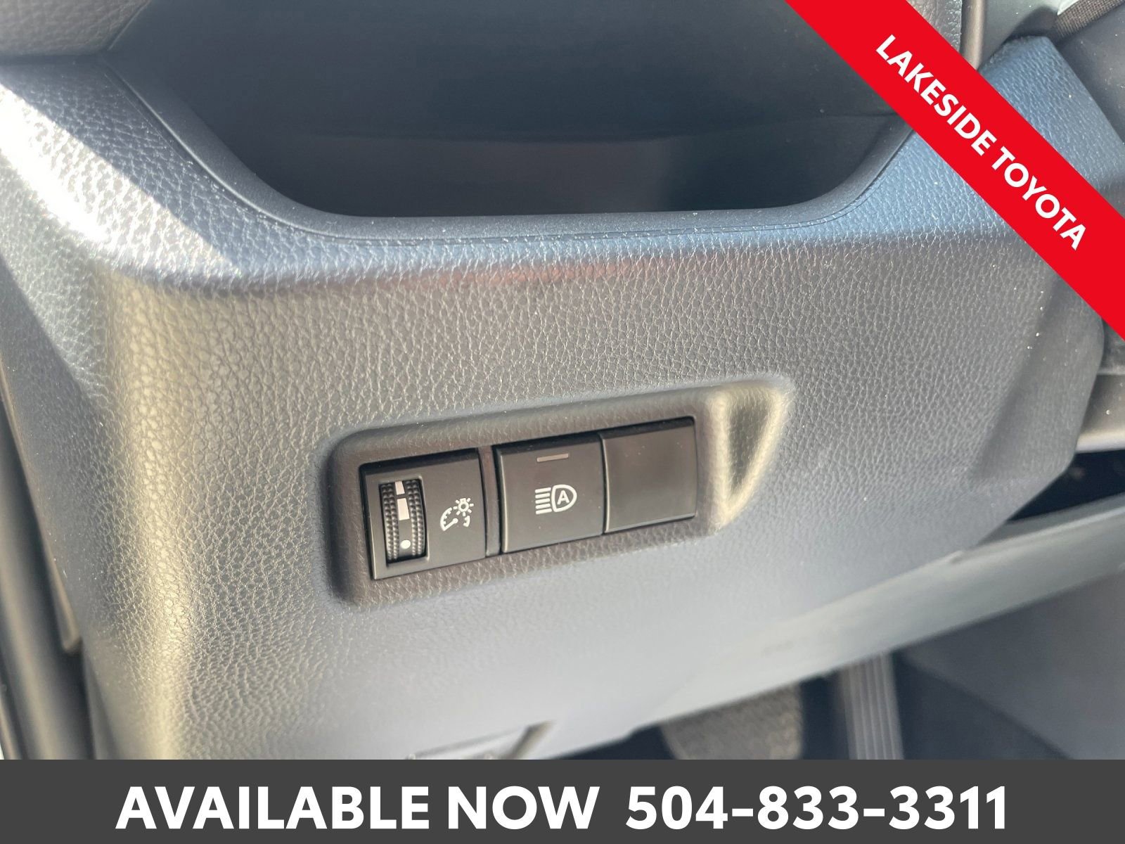 Used 2023 Toyota RAV4 LE image 27