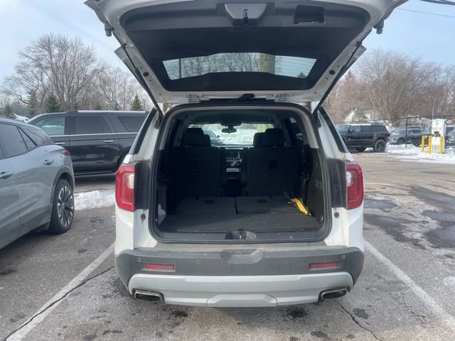 Used 2020 GMC Acadia SLE image 10