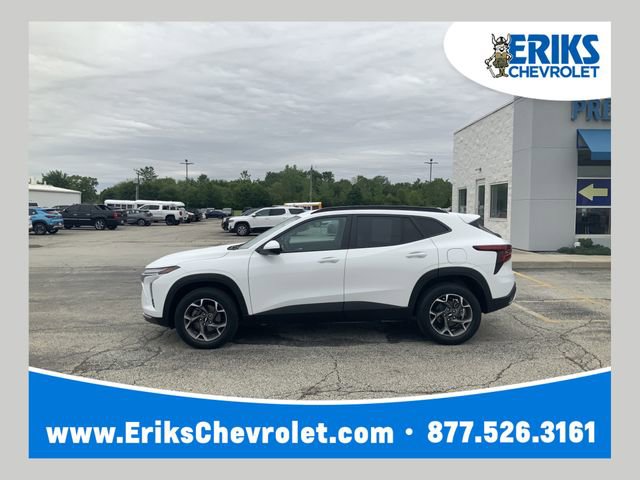 Used 2024 Chevrolet Trax LT w/ Driver Confidence Package FWD image 1