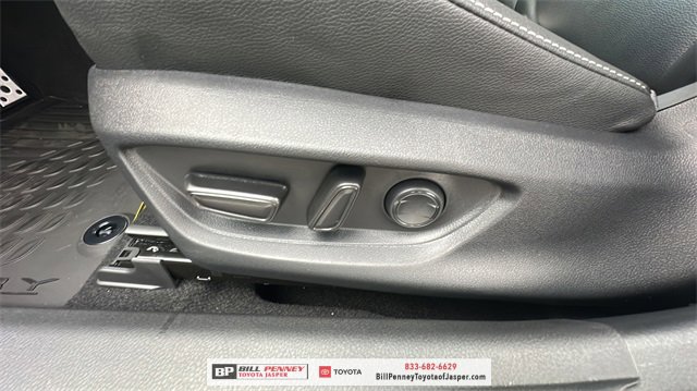 New 2026 Toyota Camry SE image 15