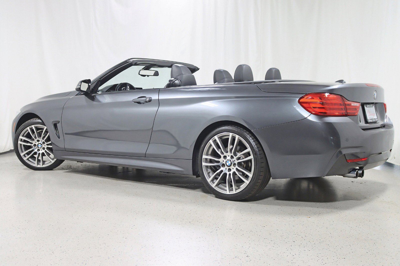 Used 2017 BMW 430i Convertible RWD image 10