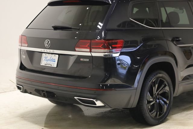 Used 2022 Volkswagen Atlas SE w/ Black Wheel Package image 6