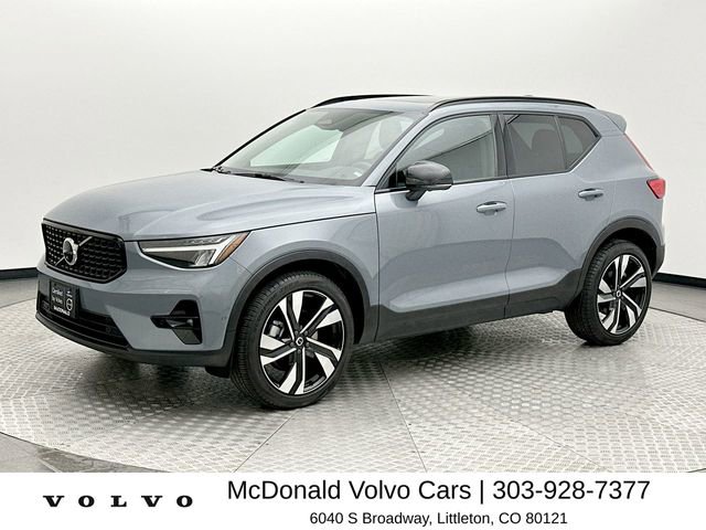 Certified 2023 Volvo XC40 B5 Ultimate w/ Protection Package Premier image 1
