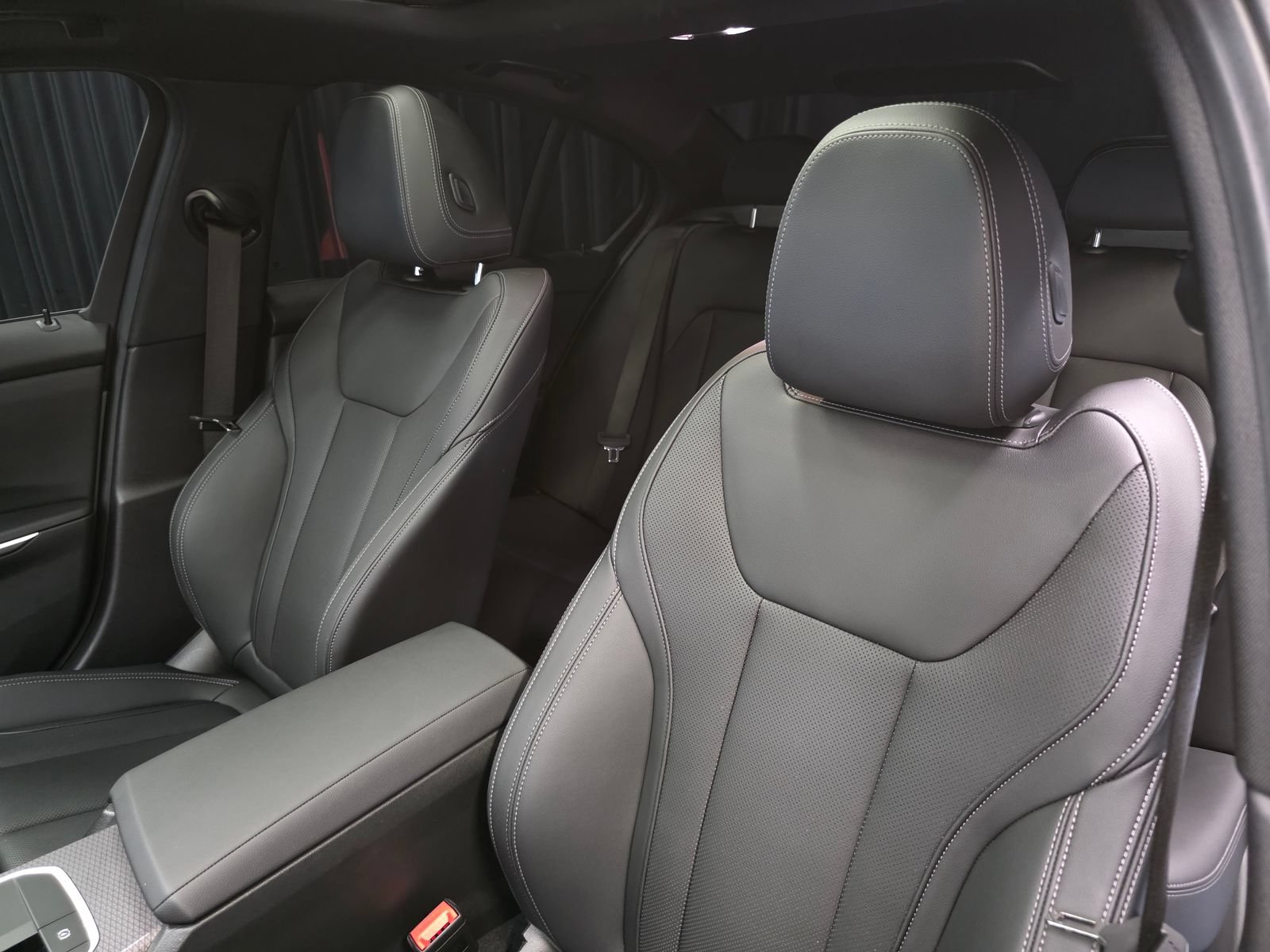 Used 2024 BMW M340i RWD image 18