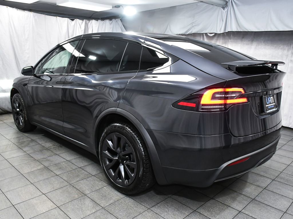 Used 2024 Tesla Model X image 4