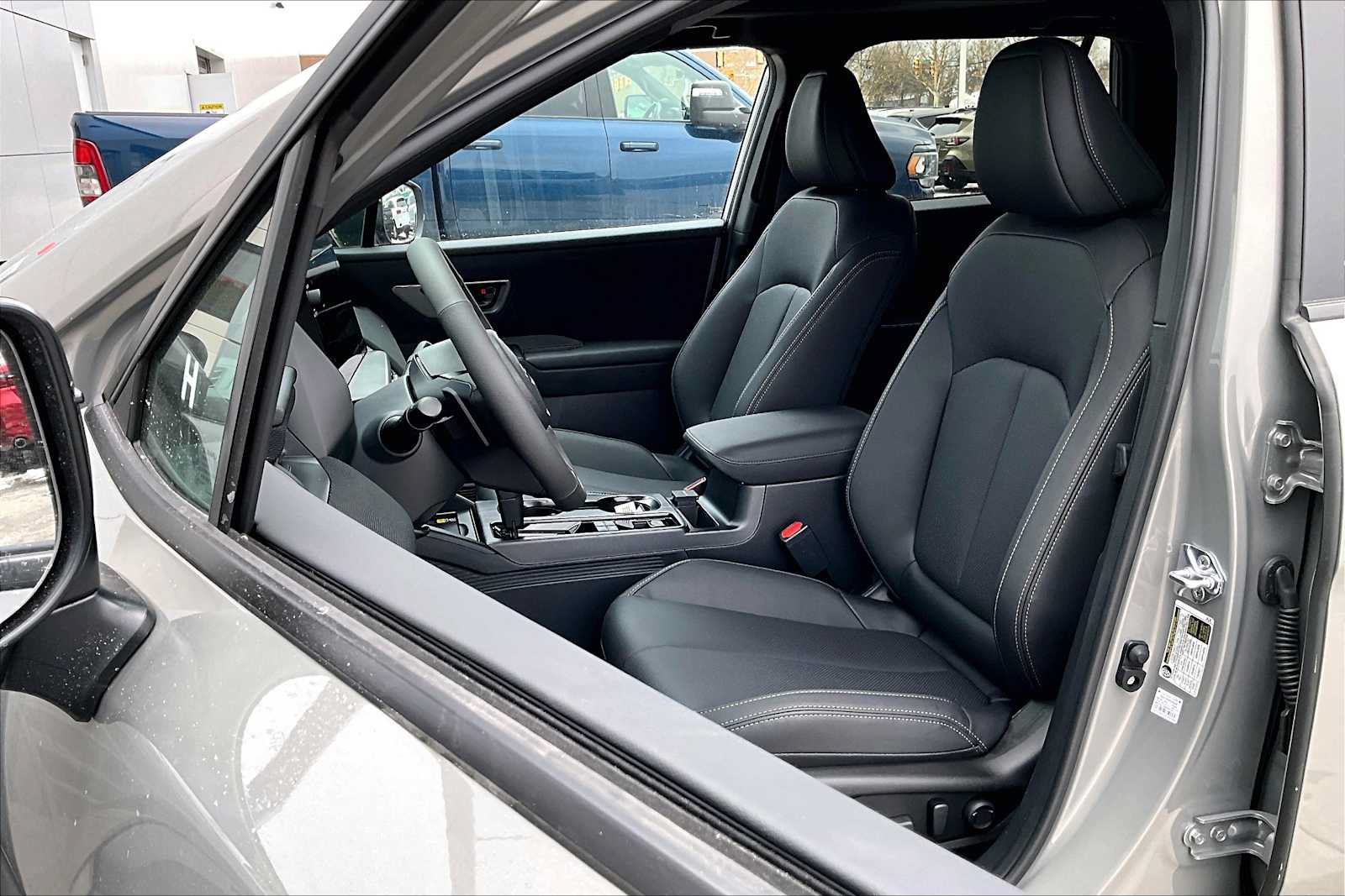 New 2026 Subaru Outback Limited AWD/4WD image 9