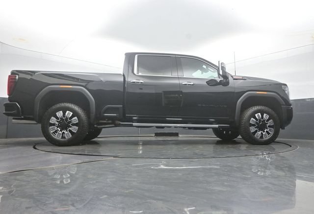 New 2026 GMC Sierra 2500 Denali w/ Denali Reserve Package AWD/4WD image 53