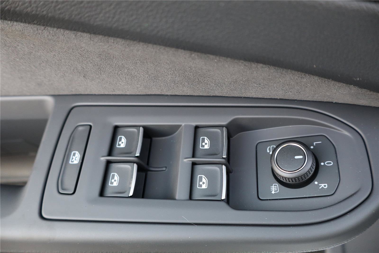 New 2026 Volkswagen GTI S image 13