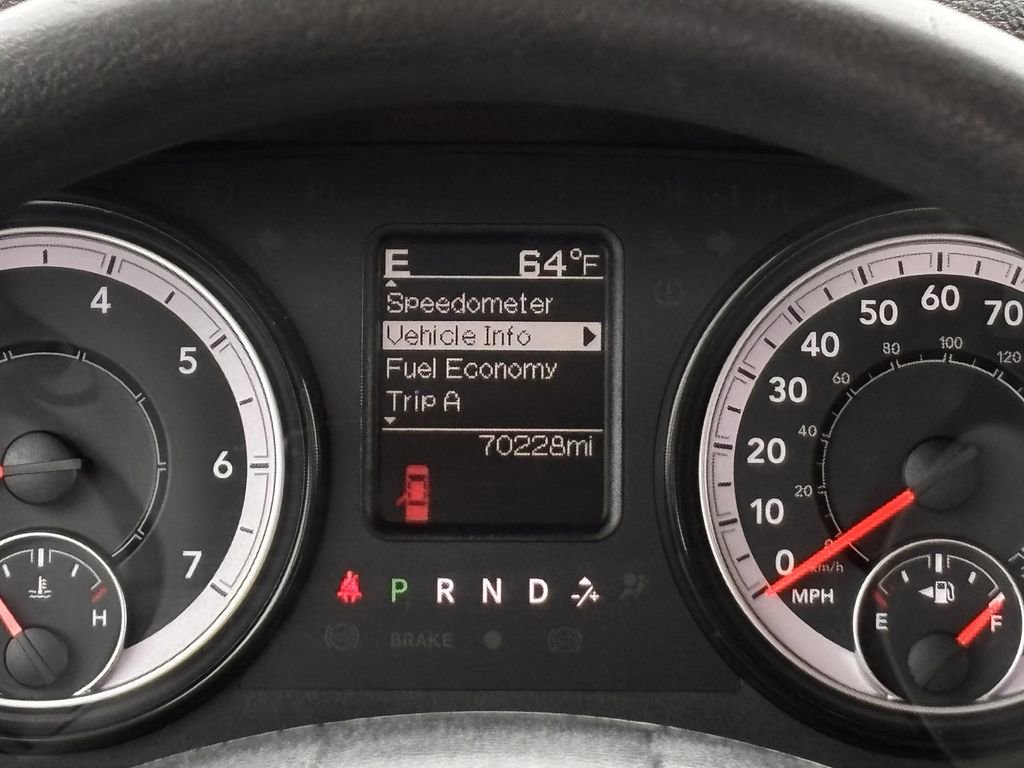 Used 2022 RAM 1500 Classic SLT image 14