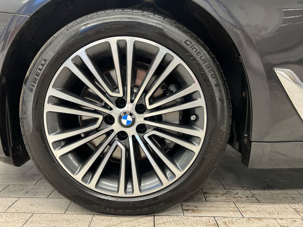 Used 2019 BMW 540i xDrive w/ Convenience Package AWD/4WD image 31