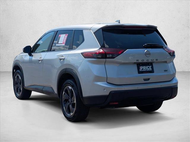Used 2024 Nissan Rogue SV FWD image 8