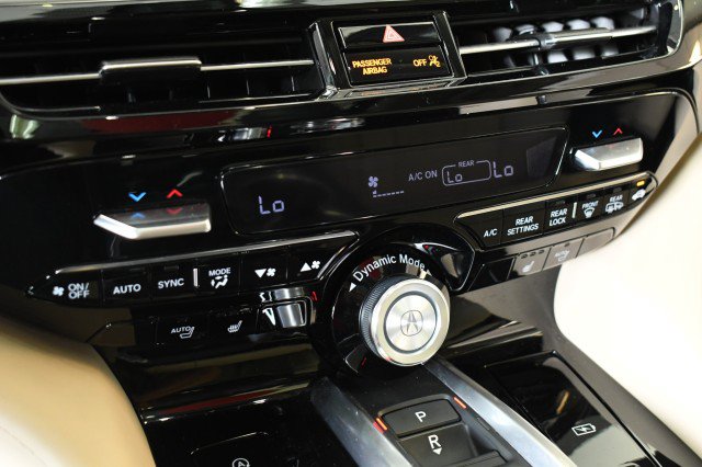 Used 2023 Acura MDX w/ Technology Package AWD/4WD image 38