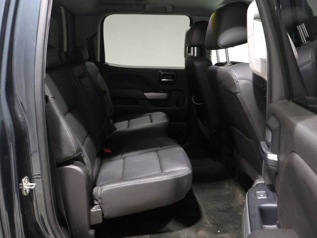 Used 2018 Chevrolet Silverado 1500 LT w/ All Star Edition image 21