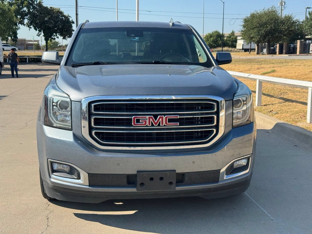 Used 2019 GMC Yukon SLT RWD image 2