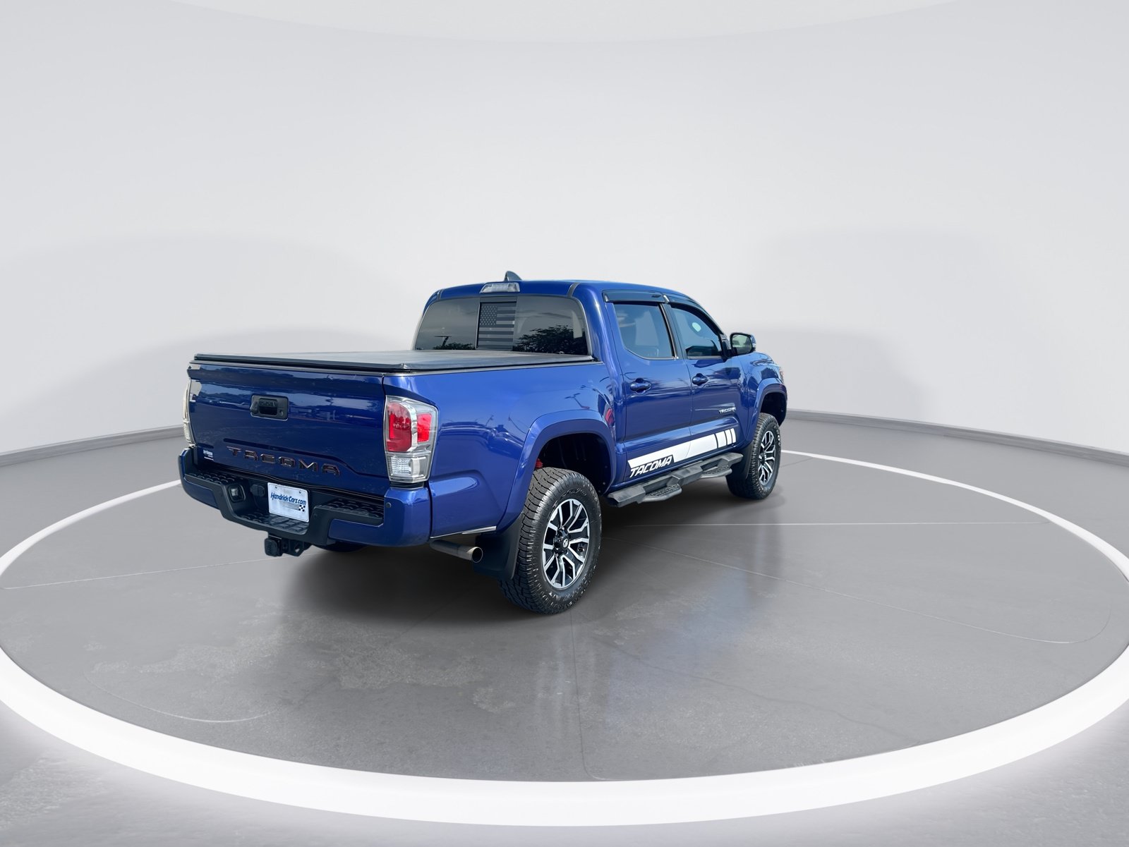 Used 2022 Toyota Tacoma TRD Sport w/ Technology Package AWD/4WD image 9