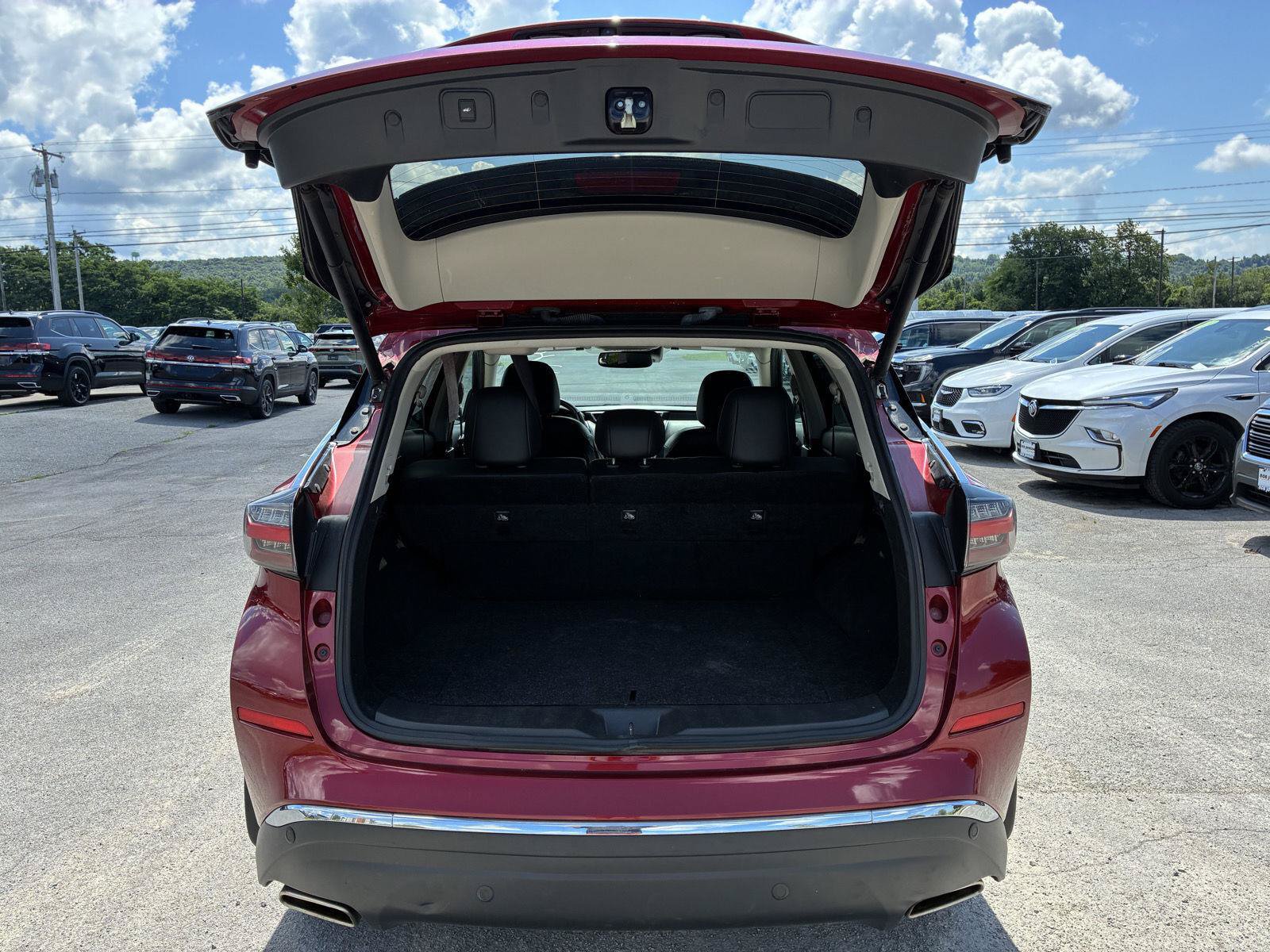 Used 2023 Nissan Murano Platinum AWD/4WD image 11