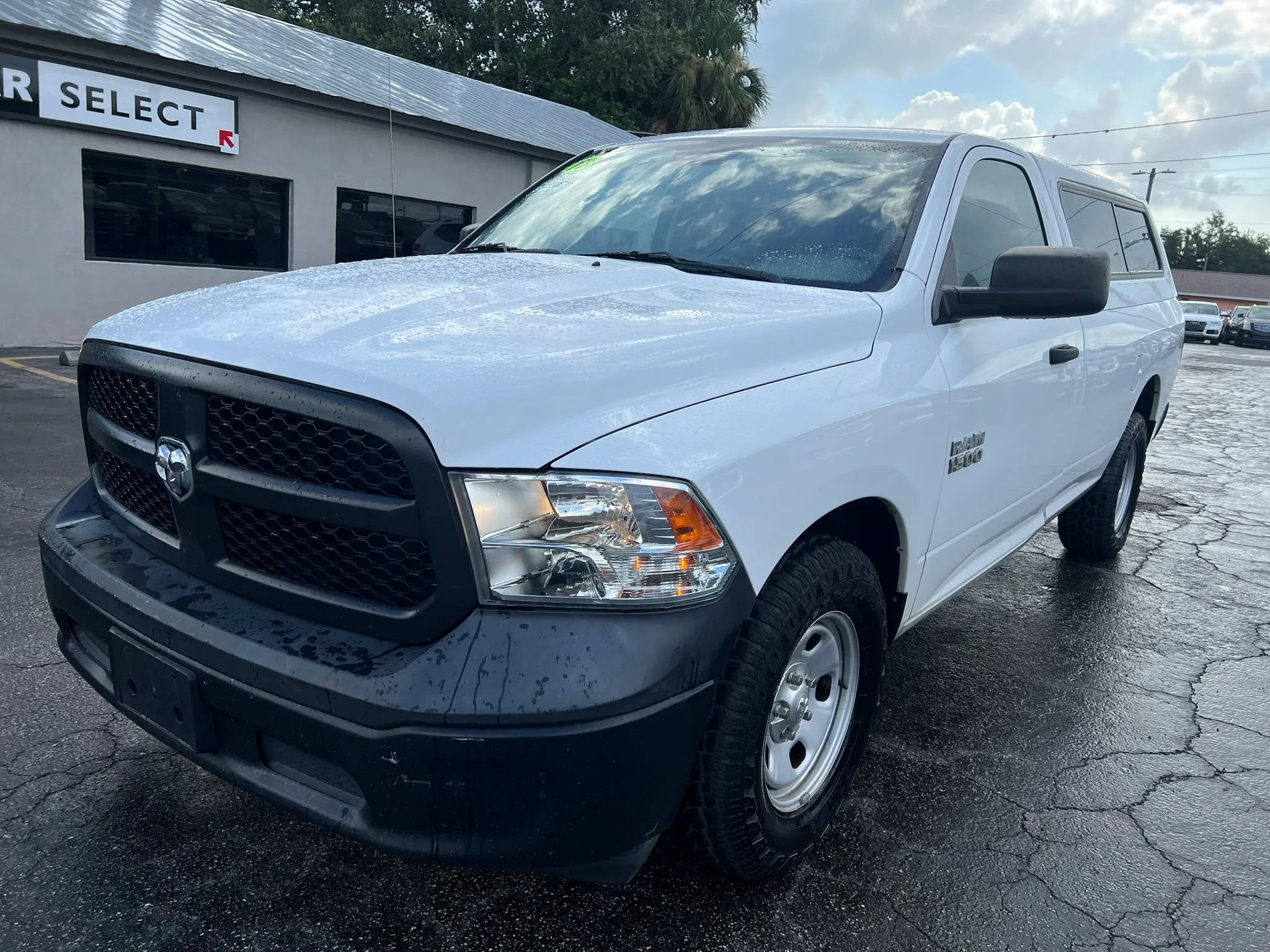 Used 2017 RAM 1500 Tradesman RWD image 2
