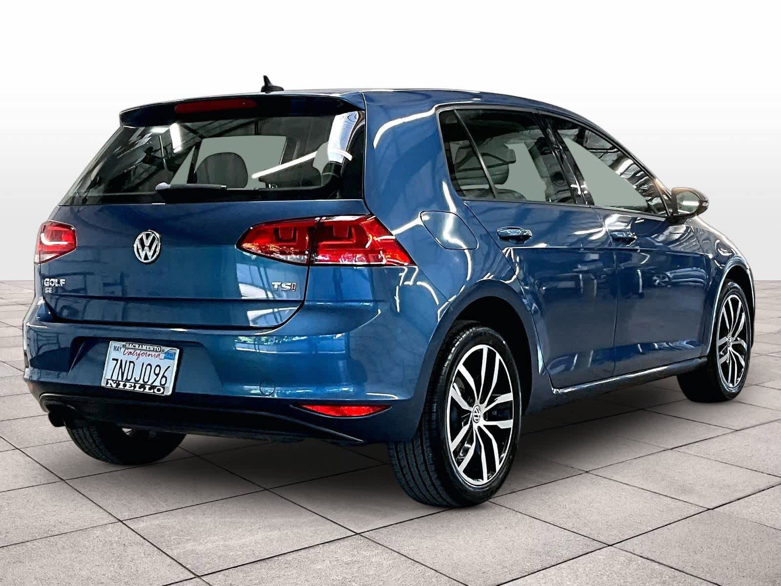 Used 2016 Volkswagen Golf SE FWD image 15