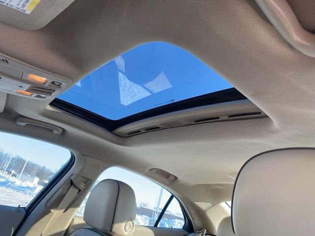 Used 2015 Chevrolet Malibu LT w/ Leather Package image 14