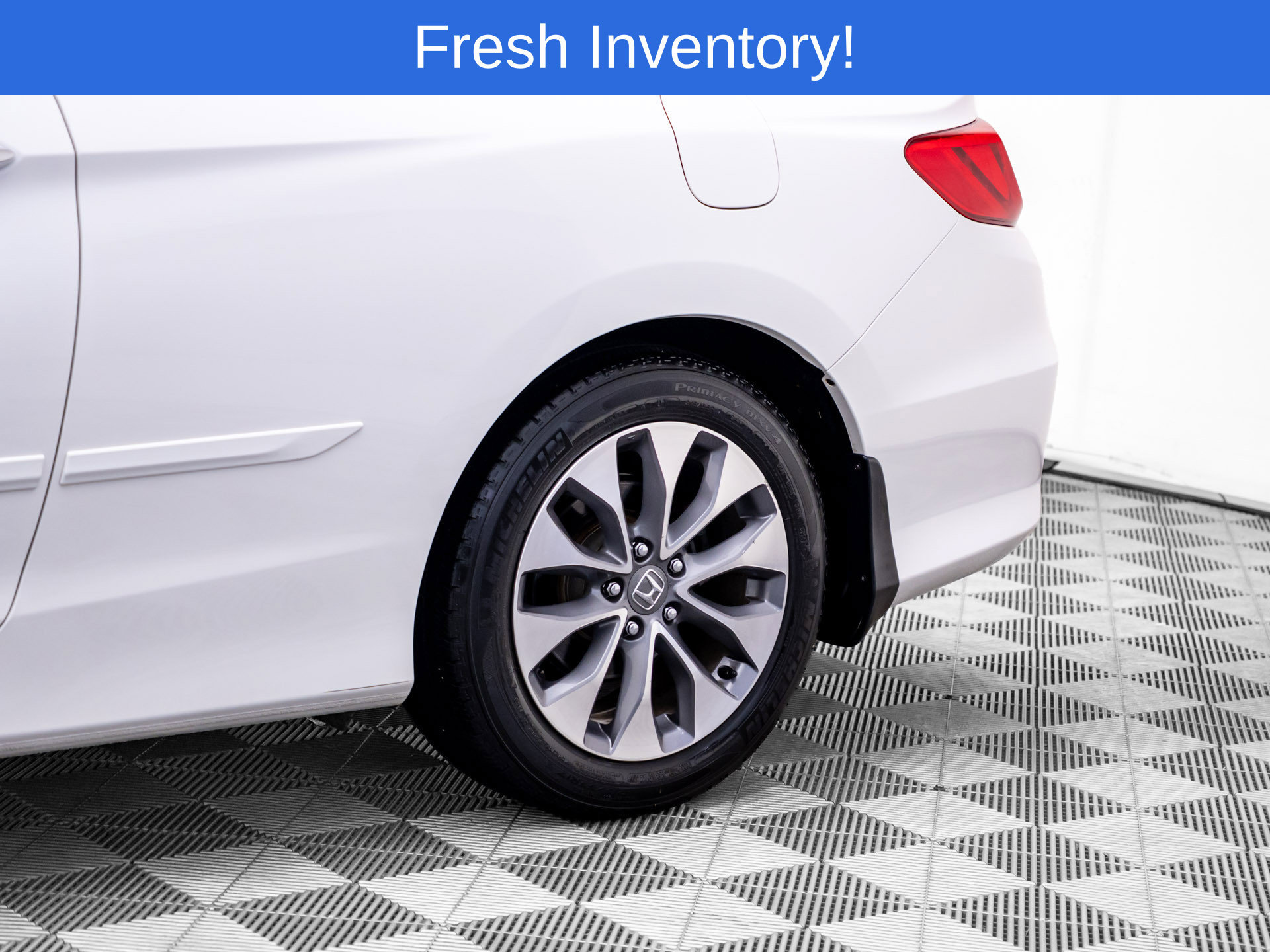 Used 2015 Honda Accord EX-L image 33