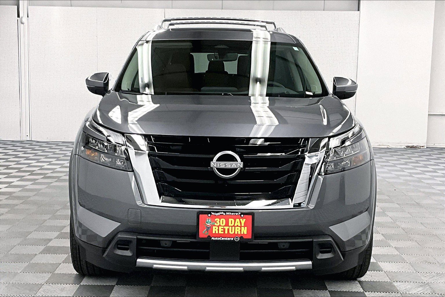 New 2025 Nissan Pathfinder Platinum w/ Cargo Package AWD/4WD image 16