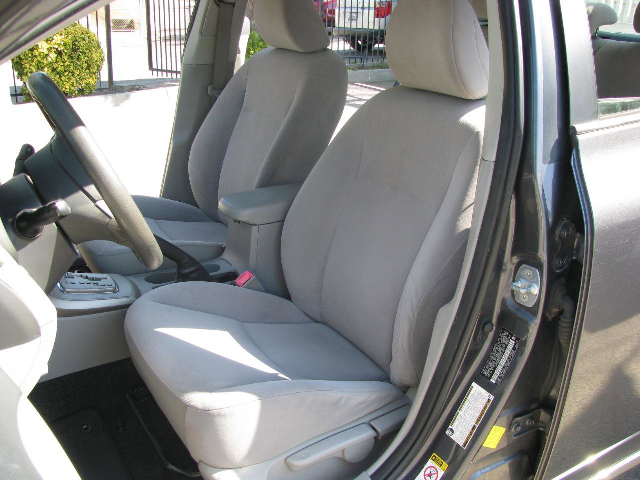 Used 2011 Toyota Corolla LE image 10