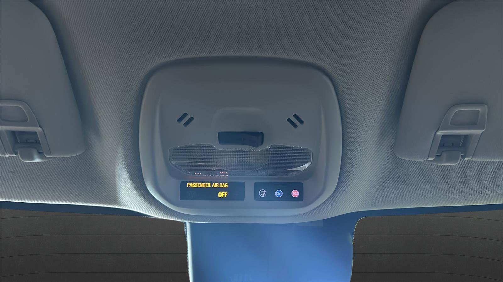 Used 2025 Chevrolet Trax ACTIV w/ Driver Confidence Package image 11