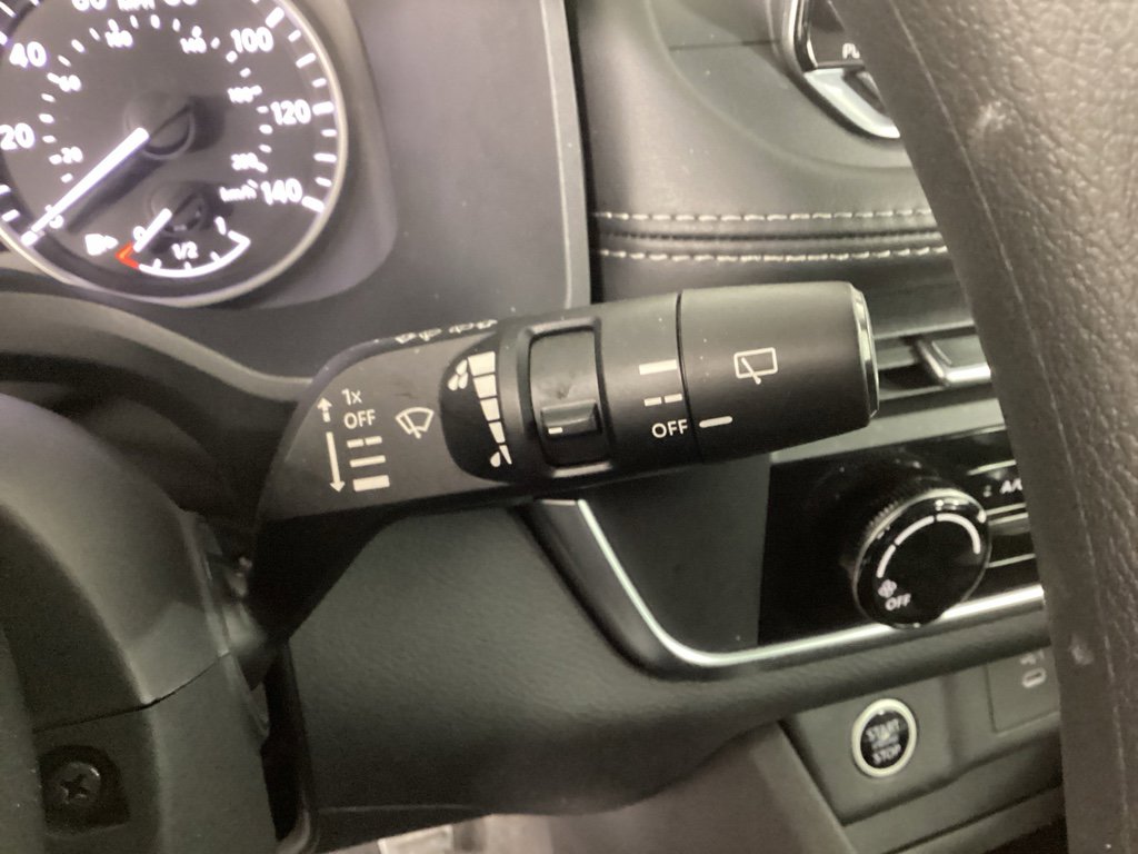 Used 2022 Nissan Rogue S image 20