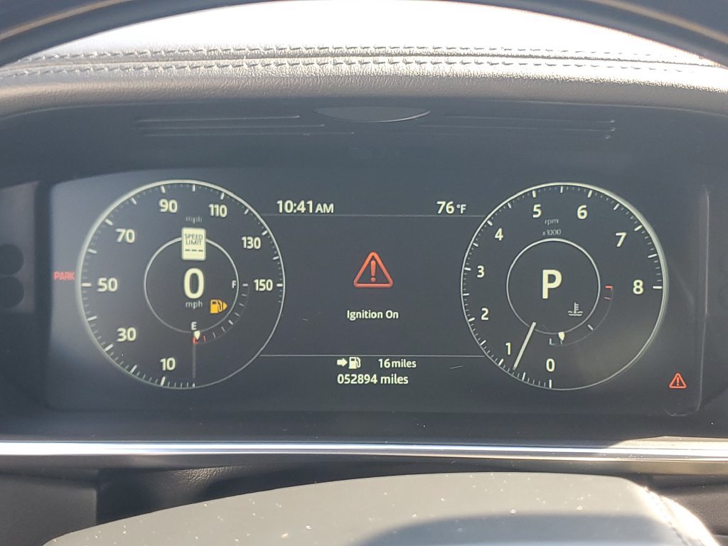 Used 2017 Land Rover Range Rover HSE AWD/4WD image 3