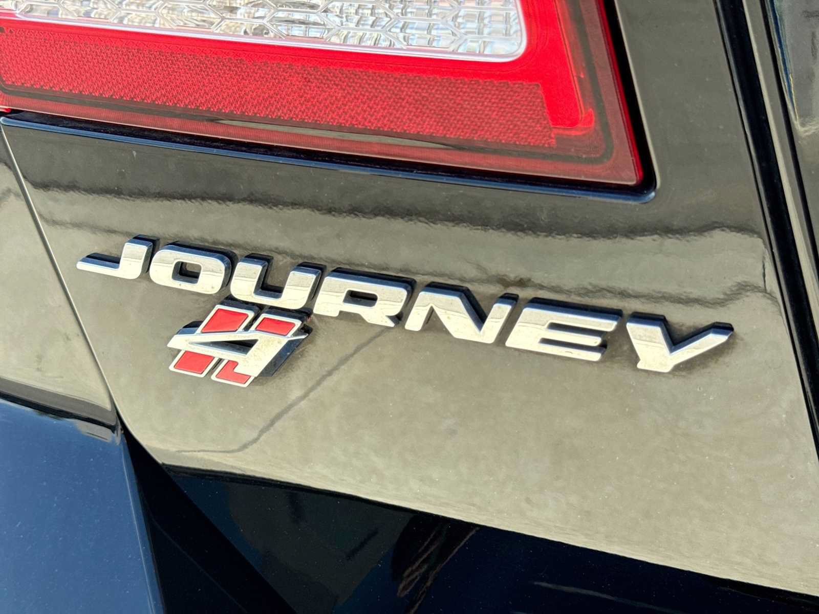 Used 2018 Dodge Journey GT w/ Driver Convenience Group AWD/4WD image 12