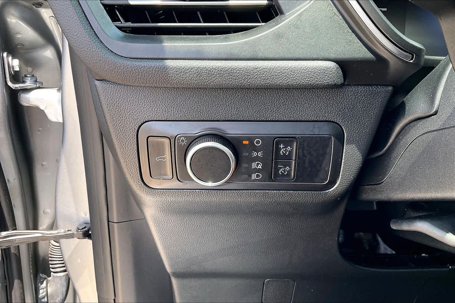 Used 2023 Ford Escape ST-Line AWD/4WD image 32