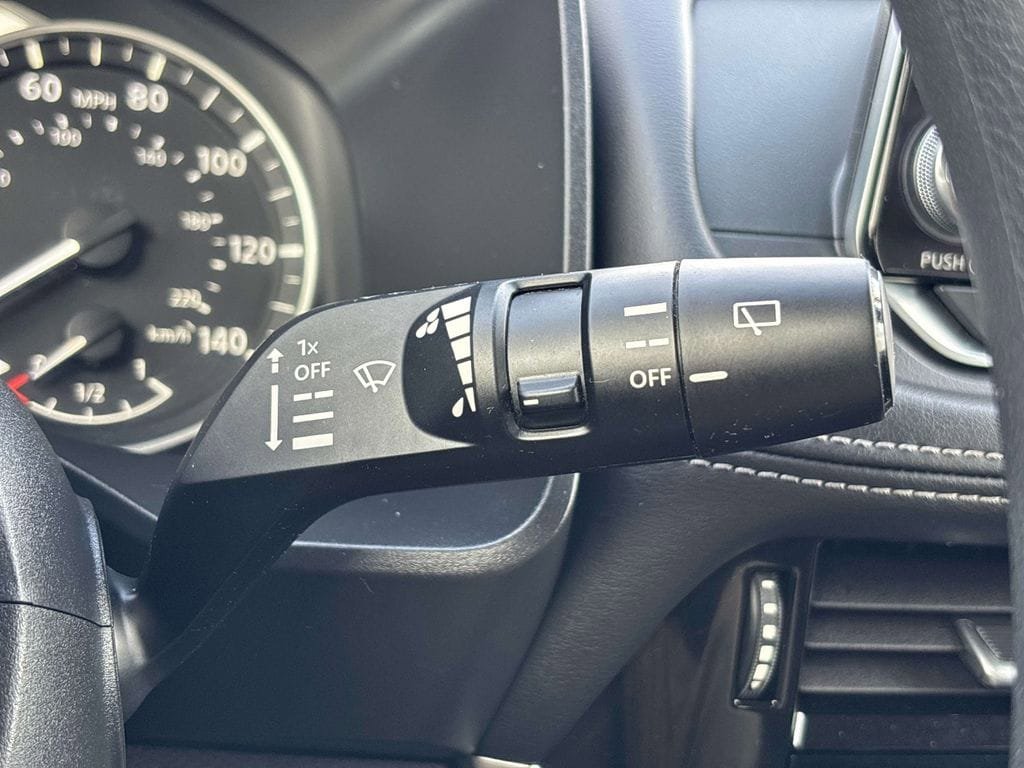 Certified 2021 Nissan Rogue SV AWD/4WD image 24