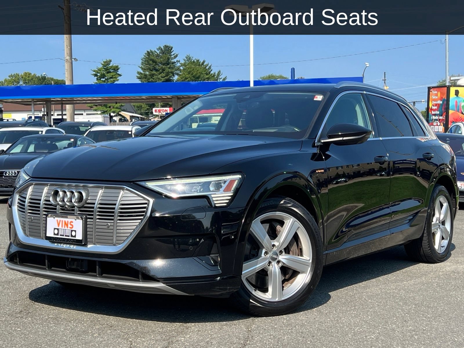 Used 2019 Audi e-tron Prestige w/ Prestige Package AWD/4WD image 17