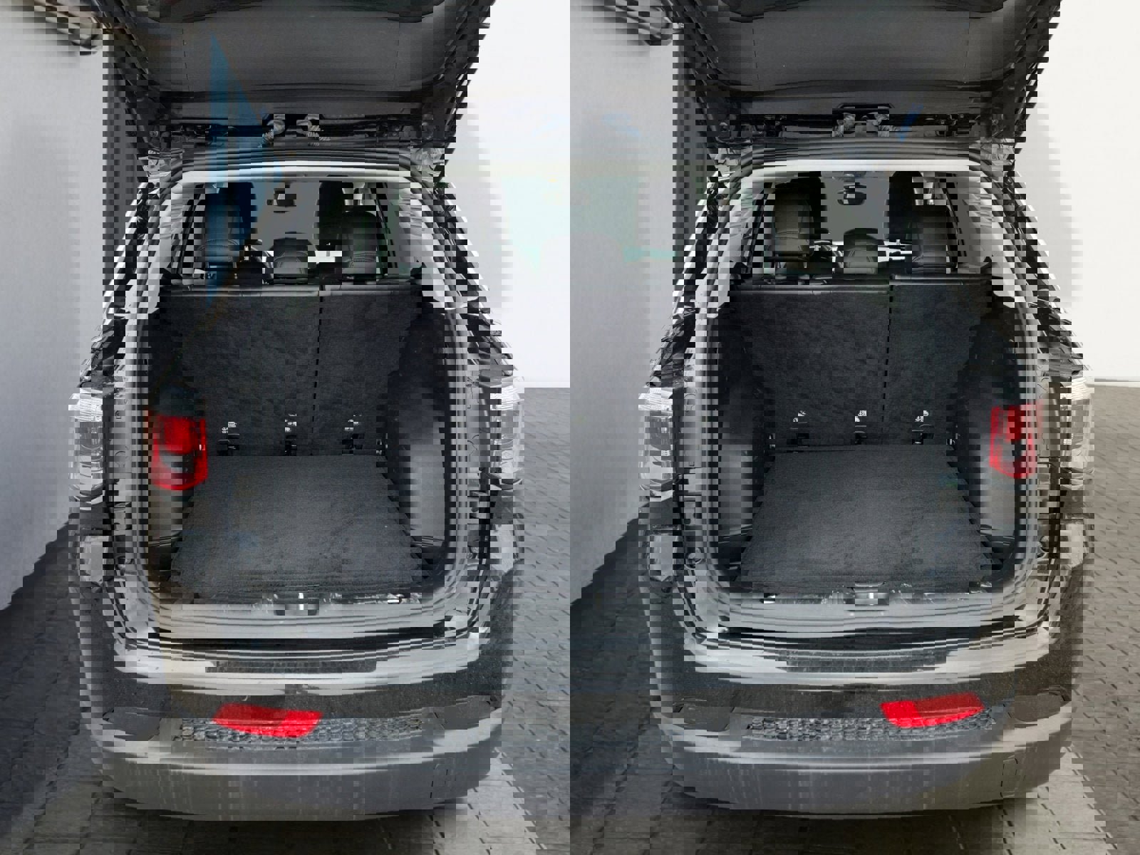 Used 2019 Jeep Compass Limited image 25