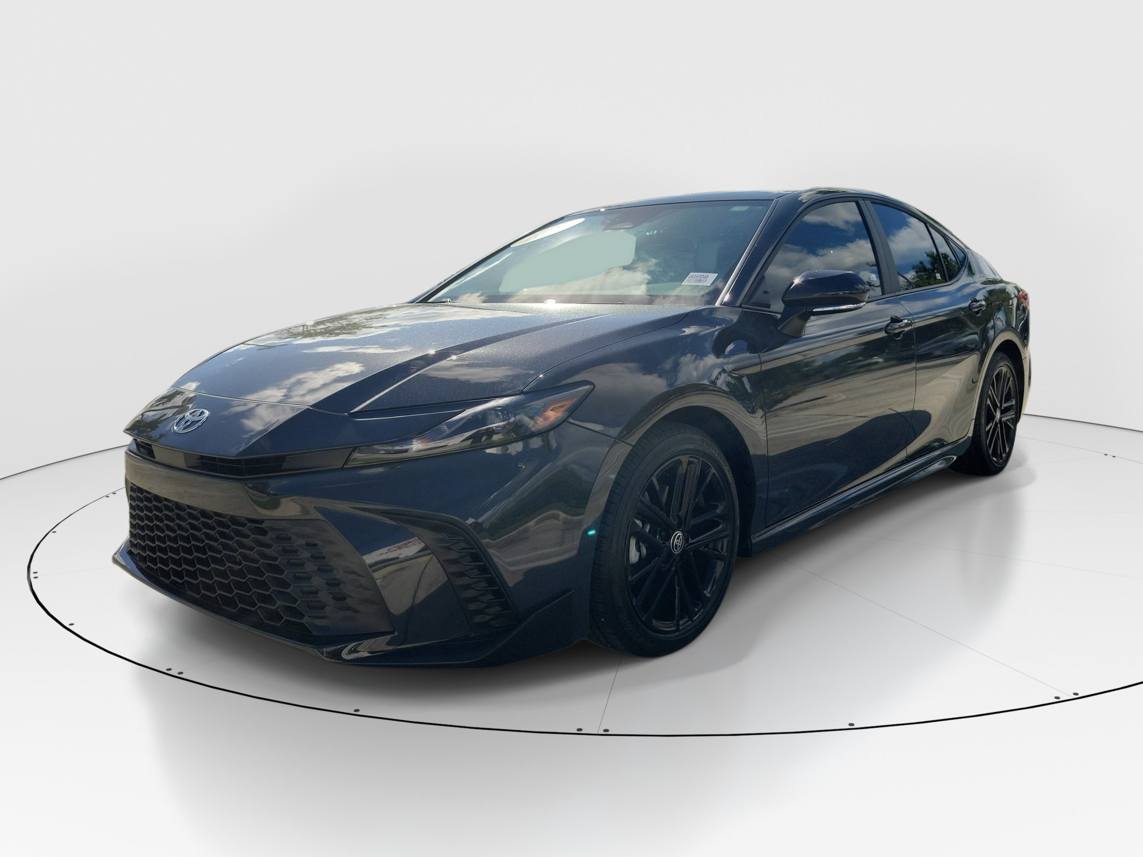 Certified 2026 Toyota Camry SE FWD image 3