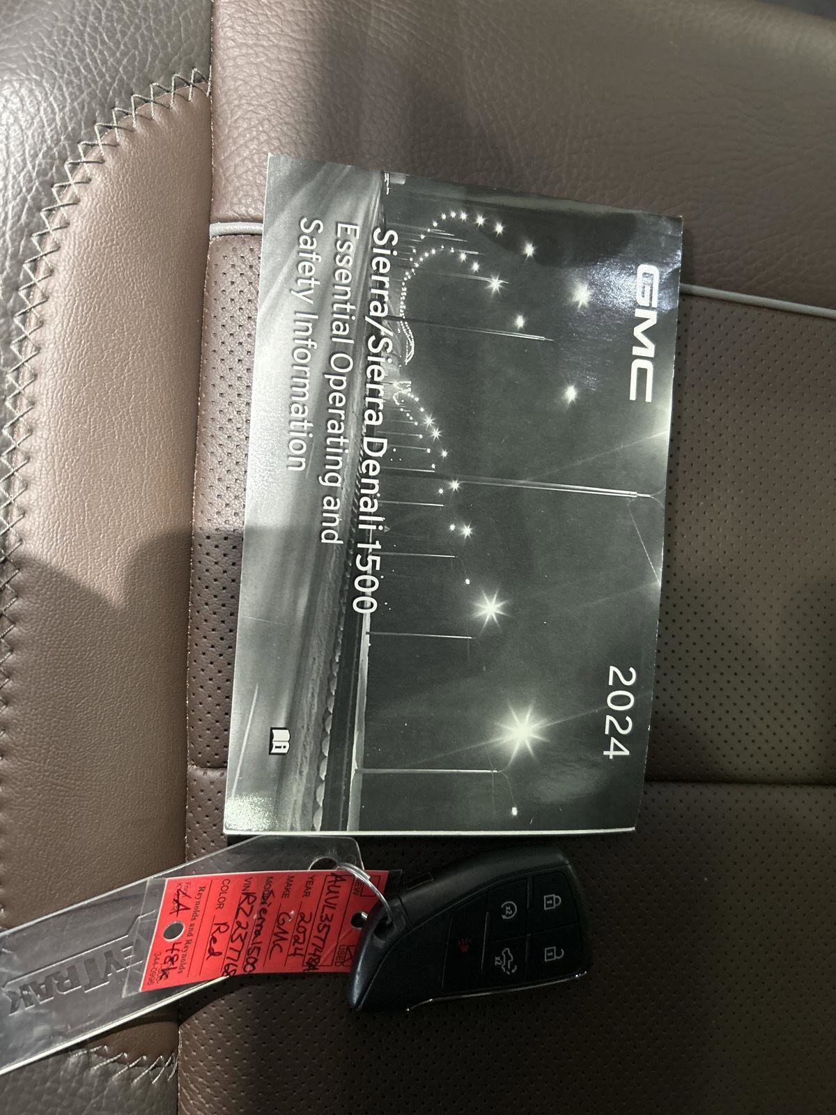 Used 2024 GMC Sierra 1500 Denali w/ Technology Package image 21