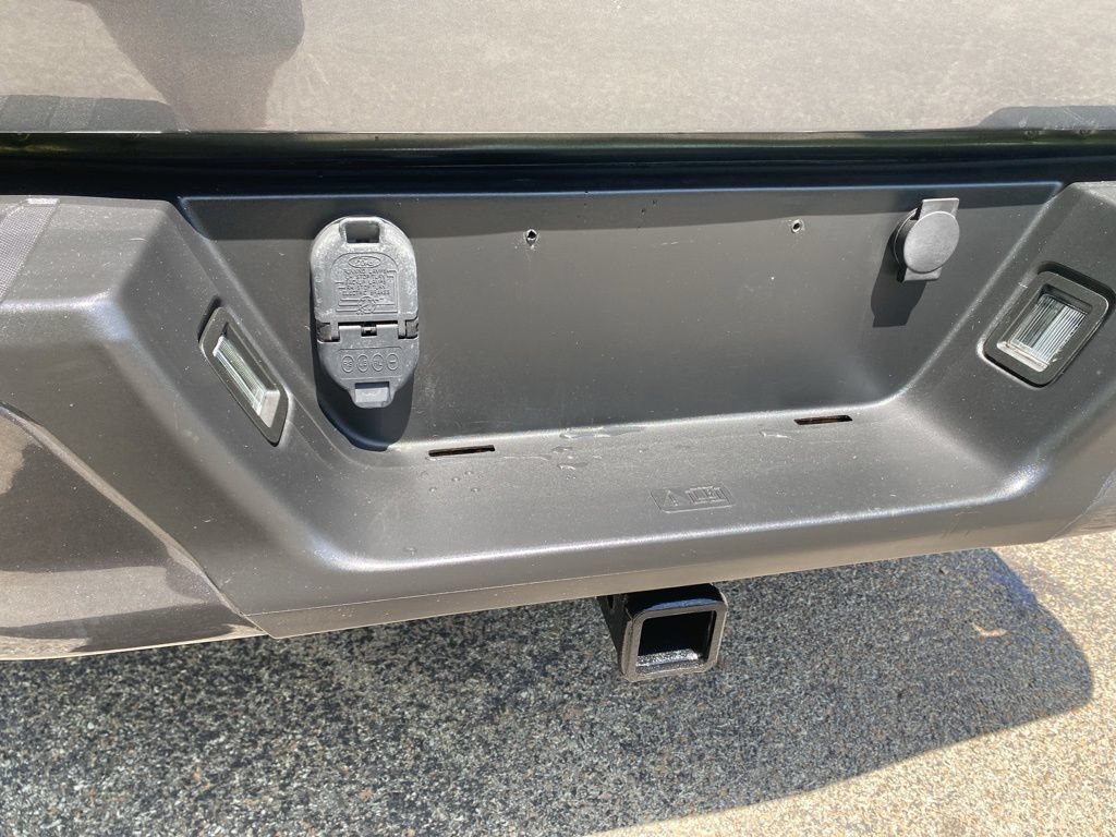 Certified 2019 Ford F150 XLT w/ Equipment Group 302A Luxury AWD/4WD image 18