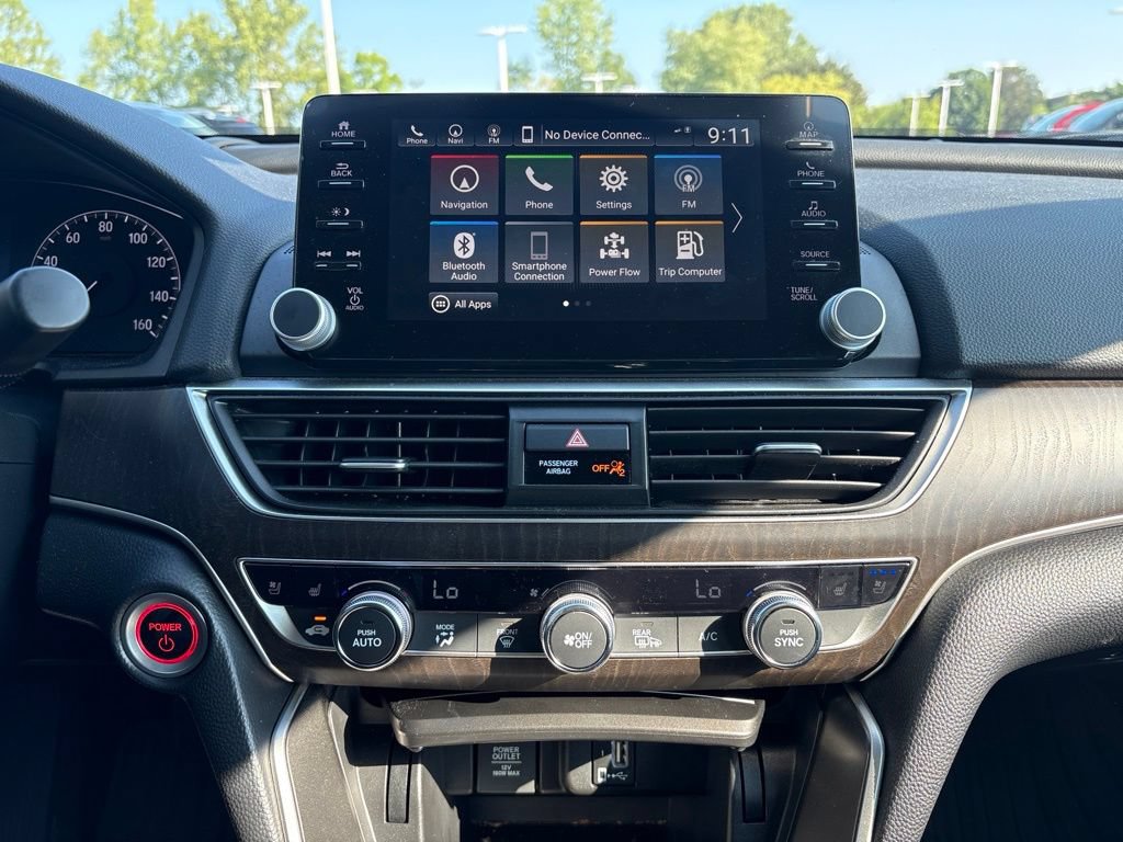 Used 2019 Honda Accord Touring image 9