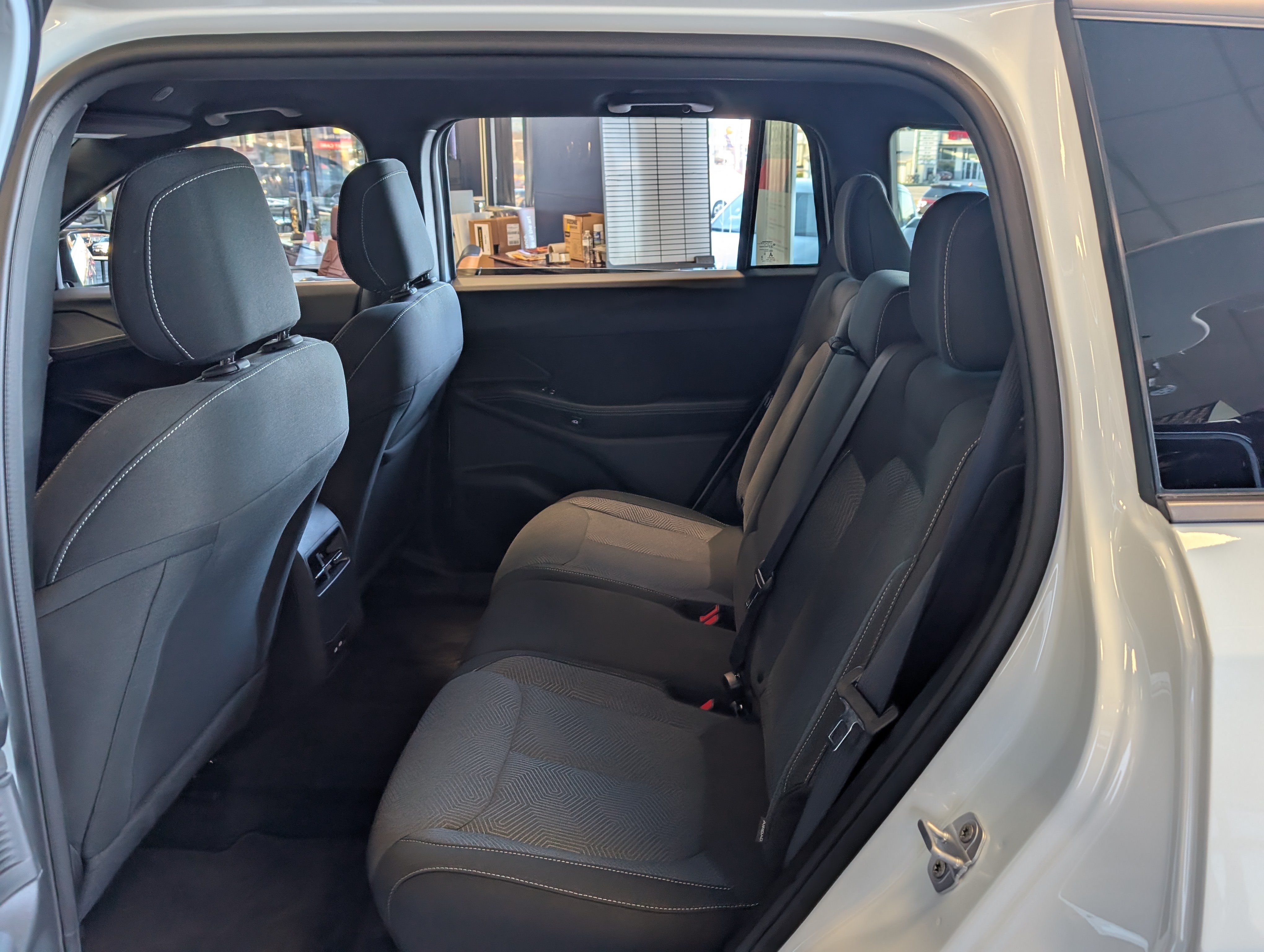 New 2026 Jeep Cherokee Laredo AWD/4WD image 13