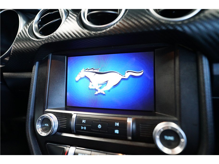 Used 2020 Ford Mustang Coupe RWD image 19