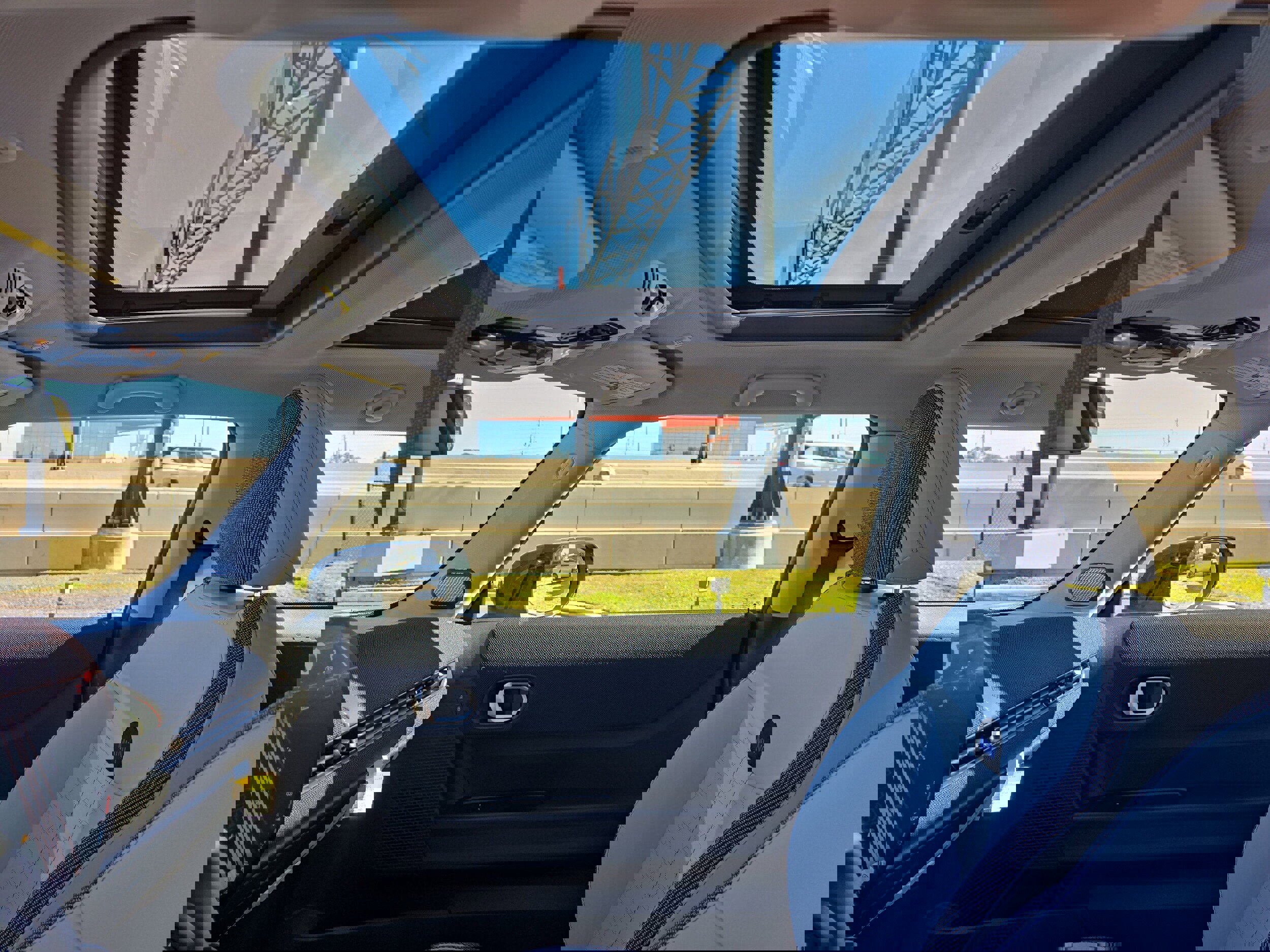 Certified 2025 MINI Cooper S image 23