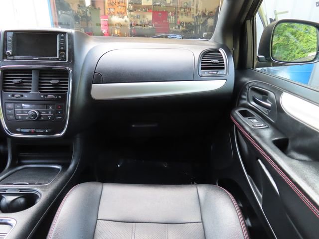 Used 2019 Dodge Grand Caravan GT FWD image 31