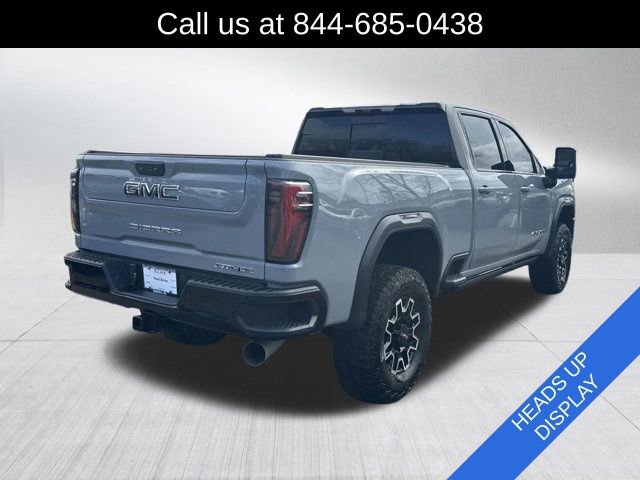 Used 2025 GMC Sierra 2500 AT4X image 5