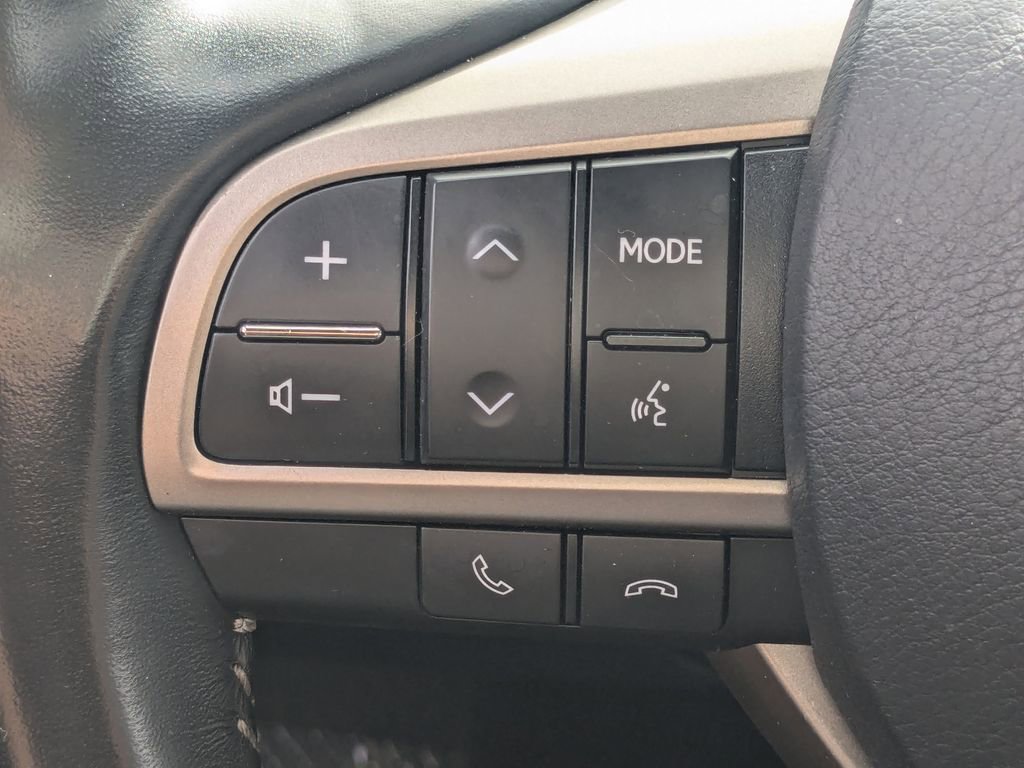 Used 2021 Lexus RX 350L FWD w/ Premium Package image 12