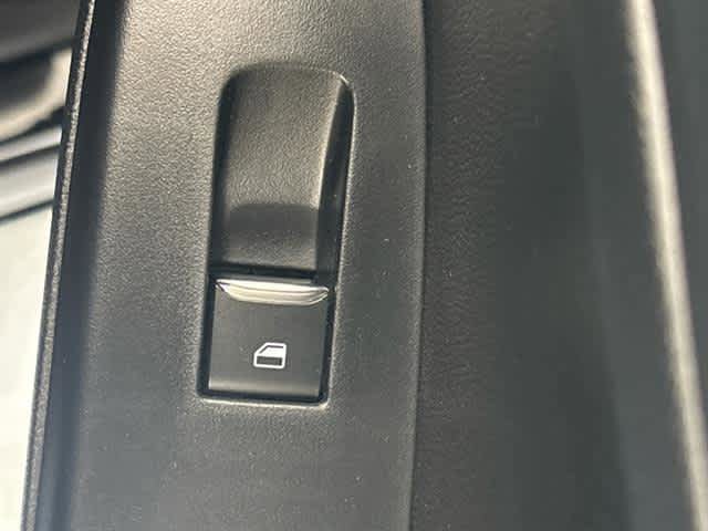 New 2025 Ford Escape ST-Line w/ Tech Pack #1 image 19