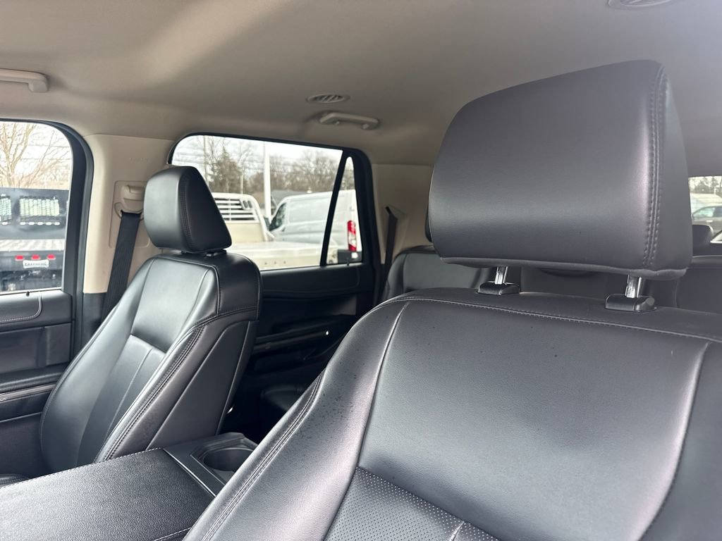 Used 2024 Ford Expedition Max XLT AWD/4WD image 30
