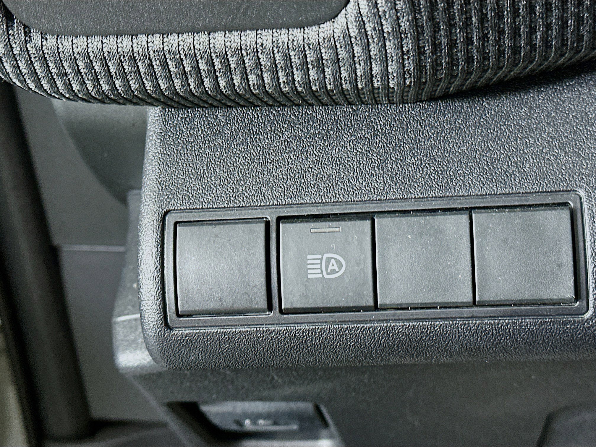 Used 2023 Toyota bZ4X XLE w/ Weather Package FWD image 16