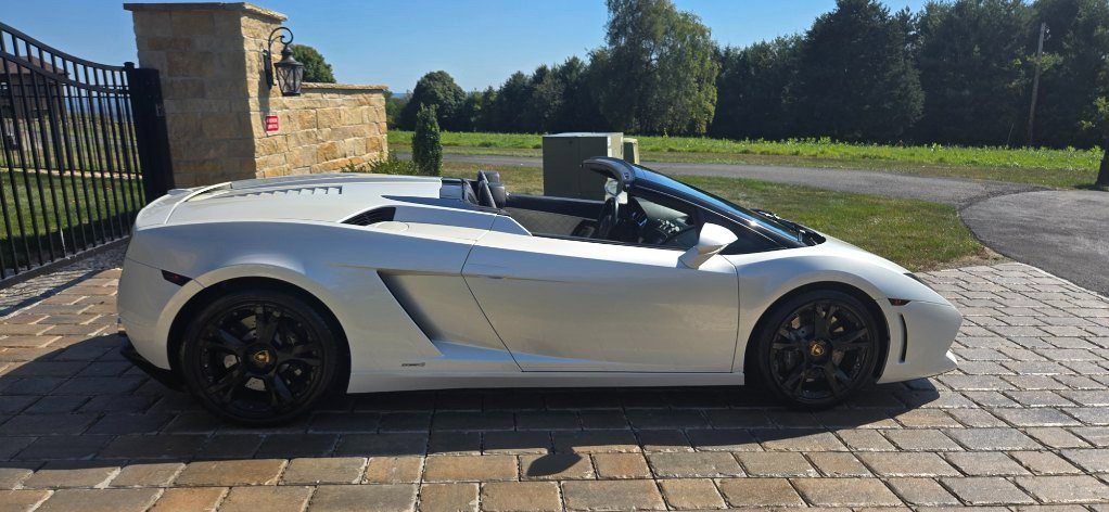 Used 2011 Lamborghini Gallardo LP 560-4 image 3