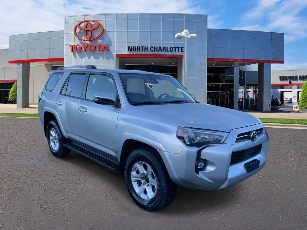 Used 2024 Toyota 4Runner SR5 Premium image 3